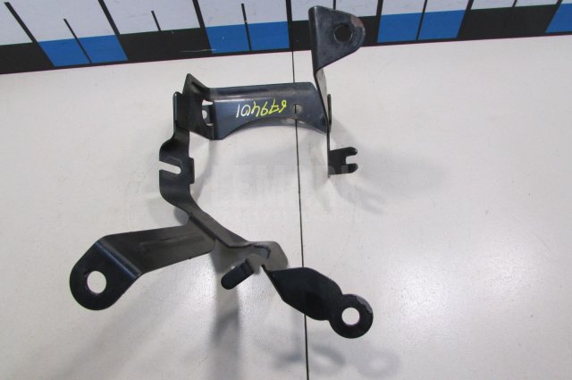 Кронштейн гидроусилителя