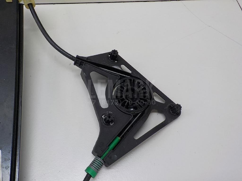 Стеклоподъемник электр. задний левый