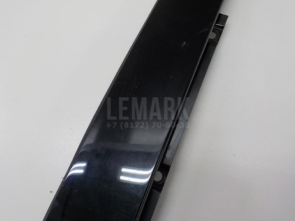 Накладка двери задней левой