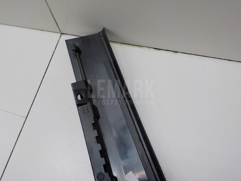 Накладка двери задней левой