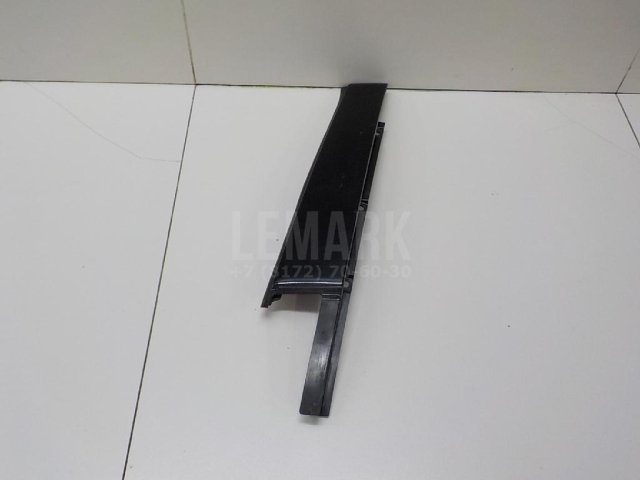 Накладка двери задней левой