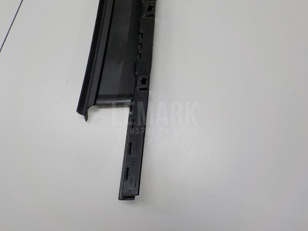 Накладка двери задней правой