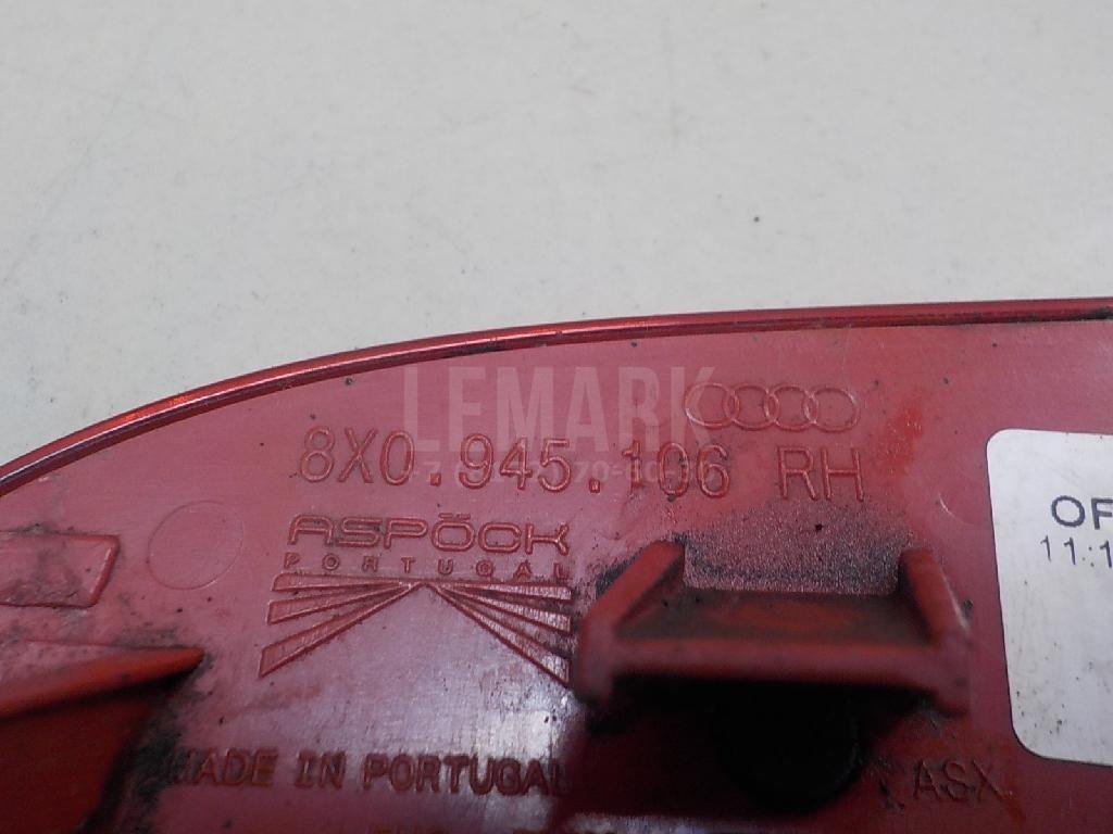 Отражатель в бампер задний правый для  Audi A3 [8PA] Sportback 2004-2013