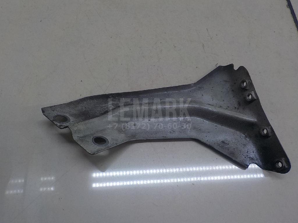 Кронштейн крепления крыла