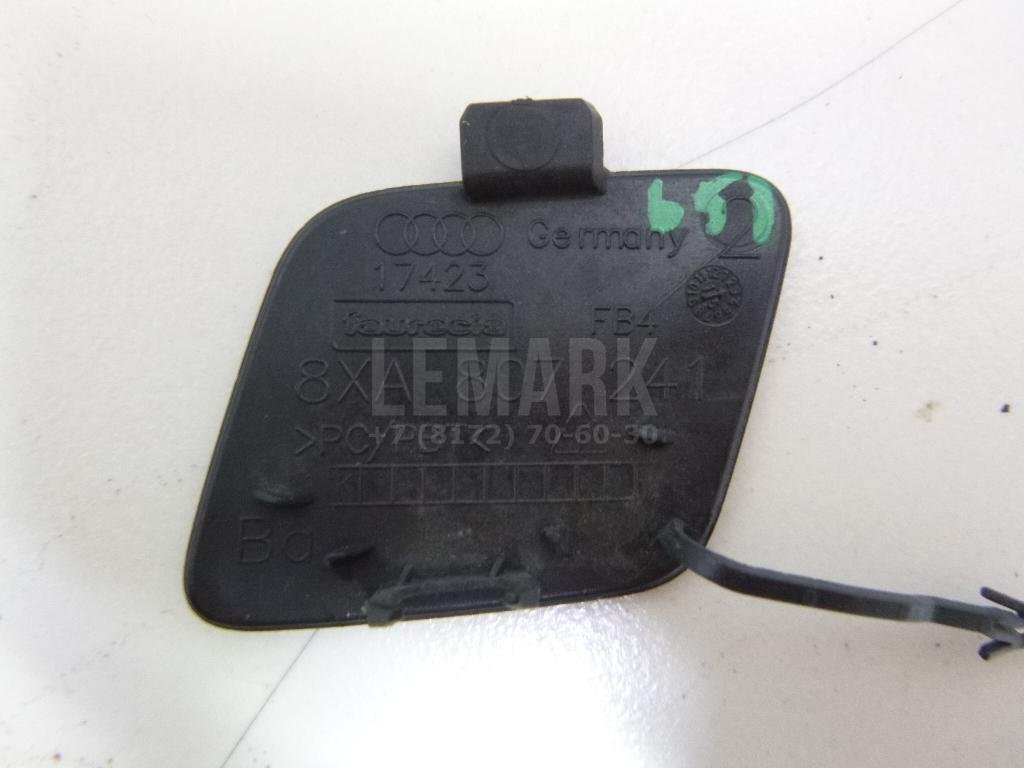 Заглушка буксировочного крюка