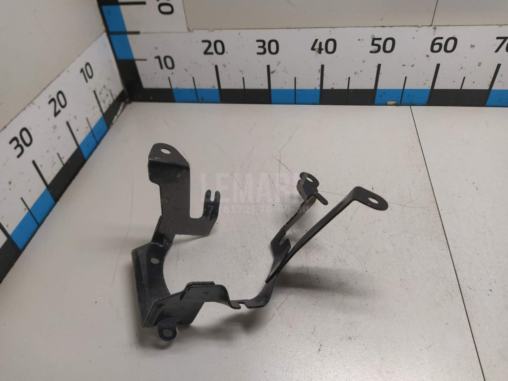 Кронштейн гидроусилителя