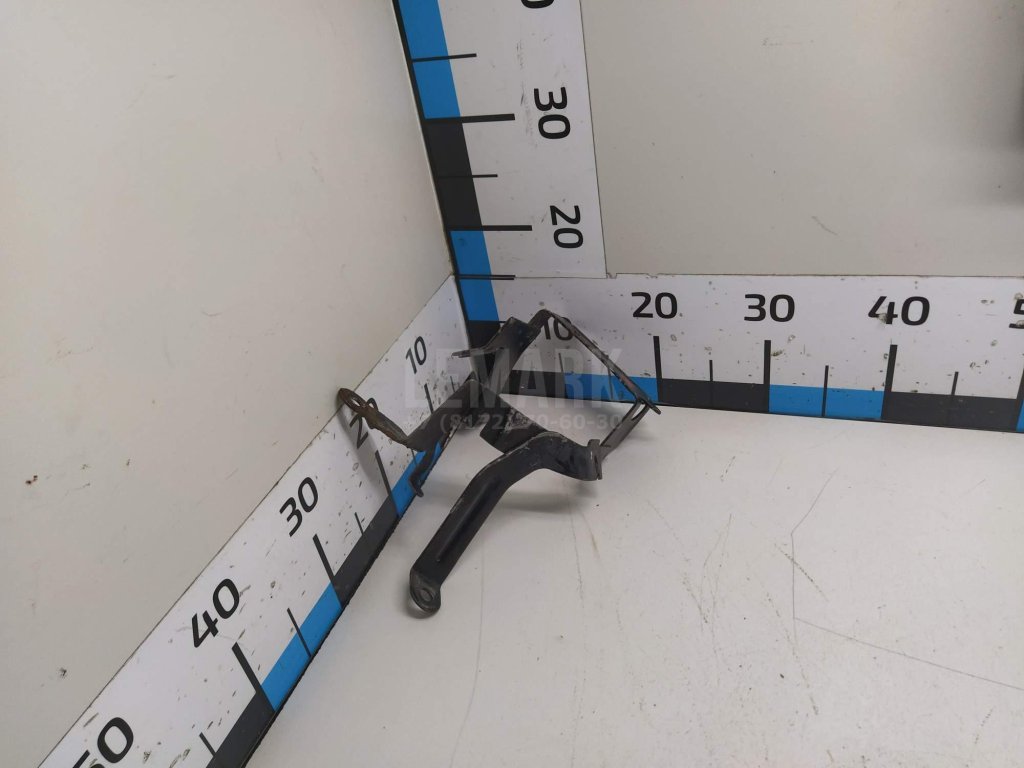 Кронштейн гидроусилителя