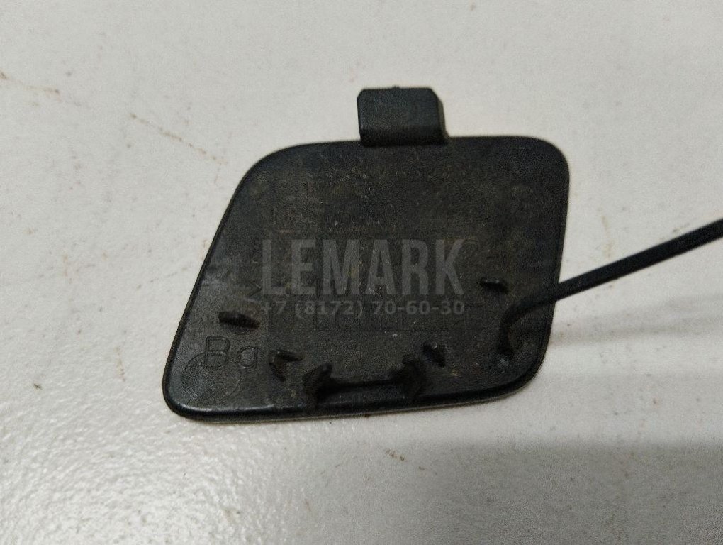 Заглушка буксировочного крюка