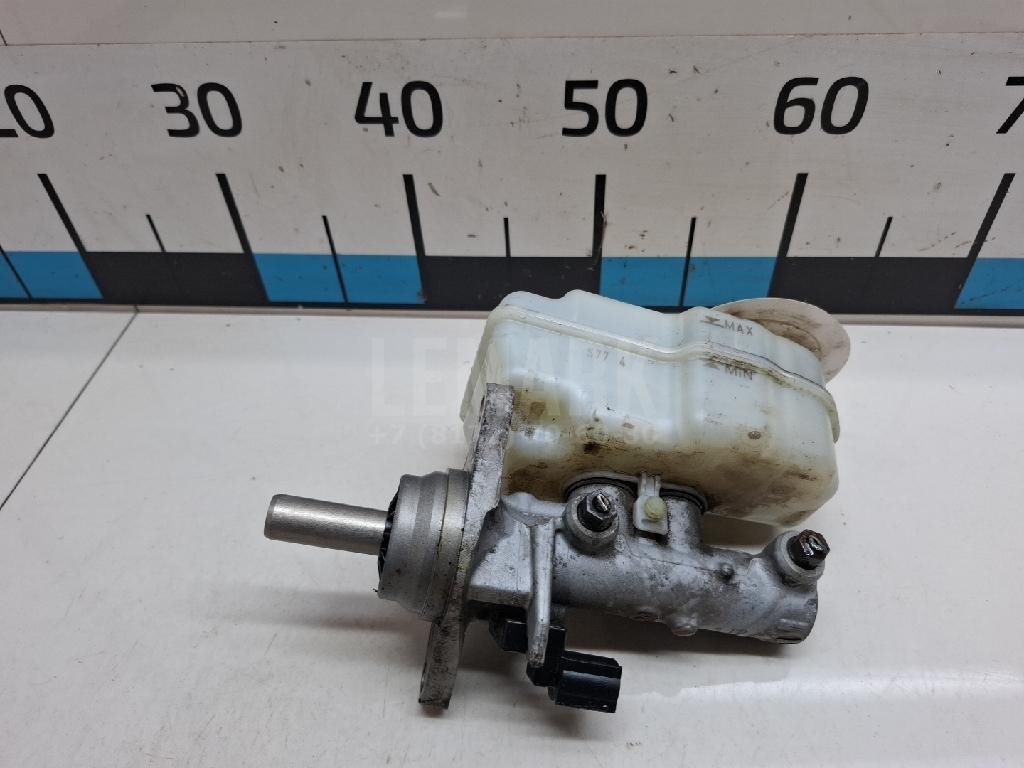 Цилиндр тормозной главный