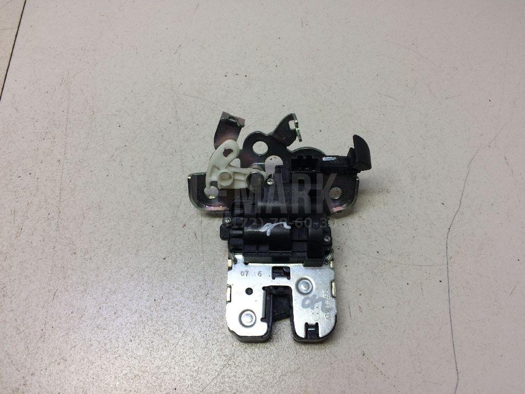 Замок багажника