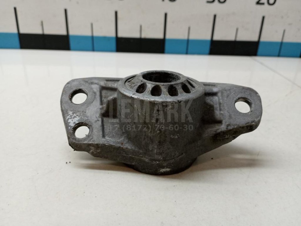 Опора заднего амортизатора