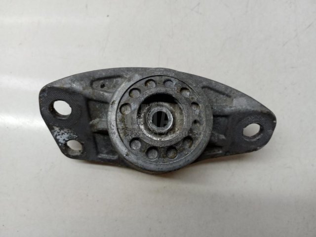 Опора заднего амортизатора