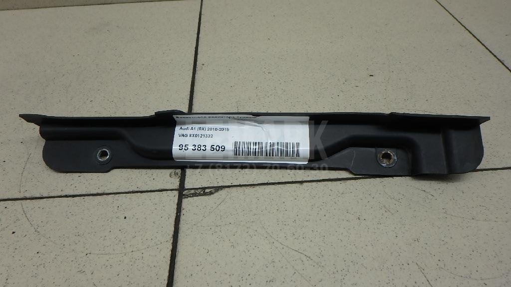 Воздуховод радиатора правый