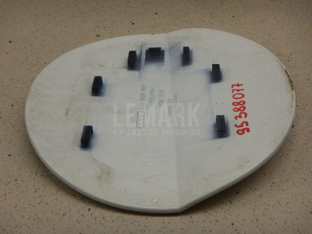 Лючок бензобака