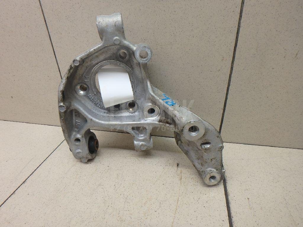 Кулак поворотный задний левый