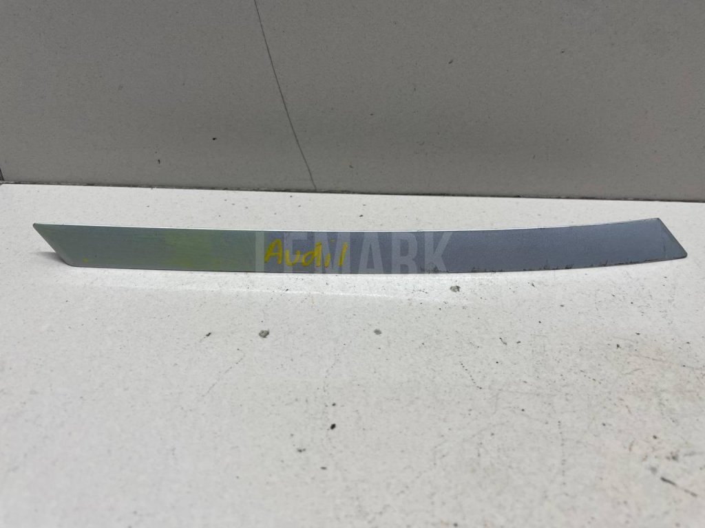 Молдинг заднего крыла левого