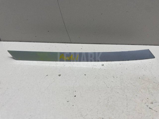 Молдинг заднего крыла левого