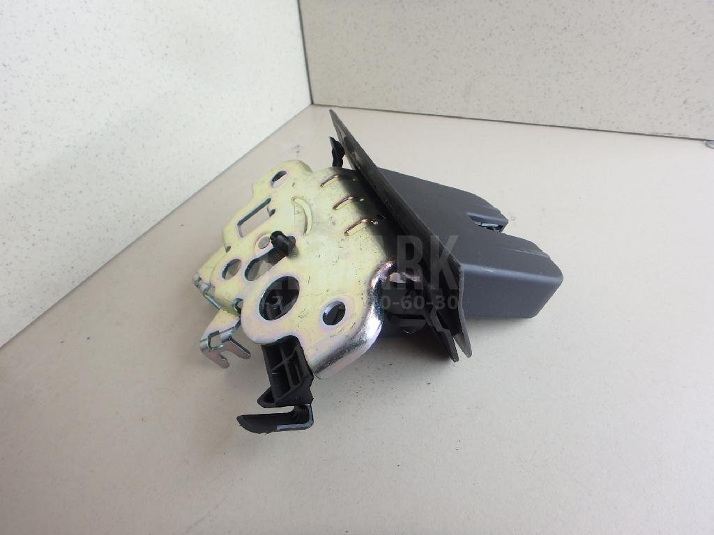 Замок багажника