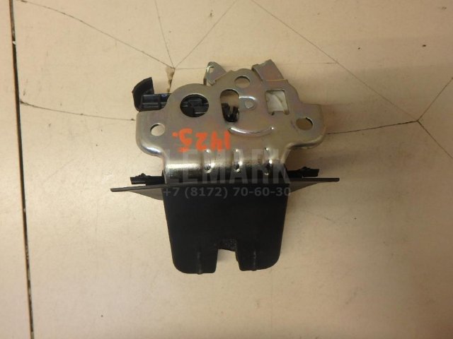 Замок багажника