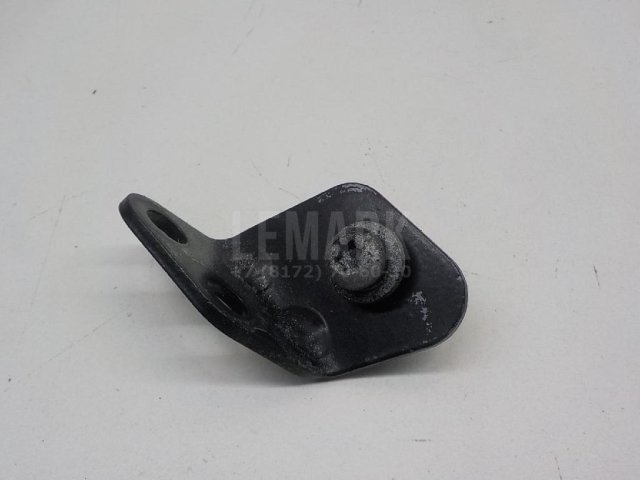 Кронштейн крепления крыла