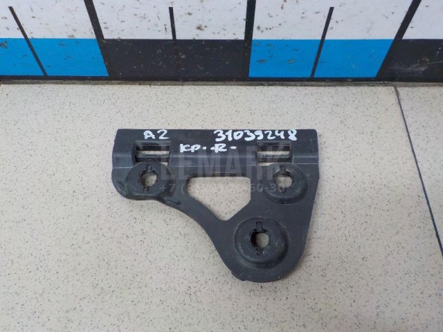 Кронштейн крепления крыла