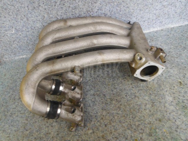 Коллектор впускной