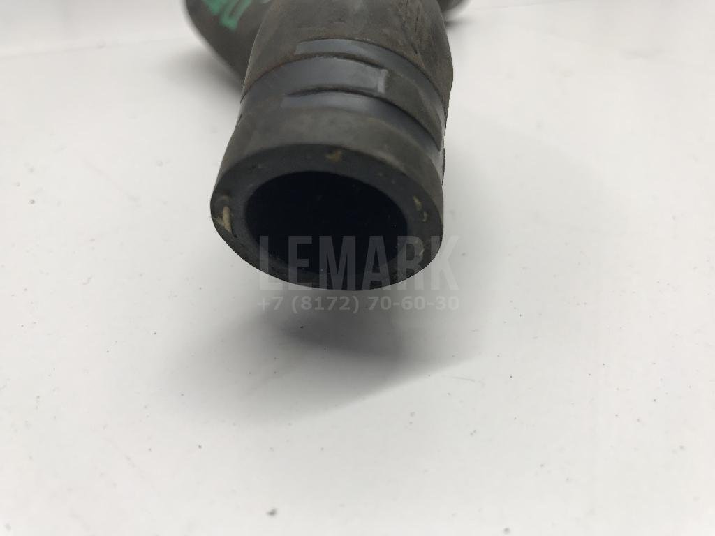 Патрубок радиатора