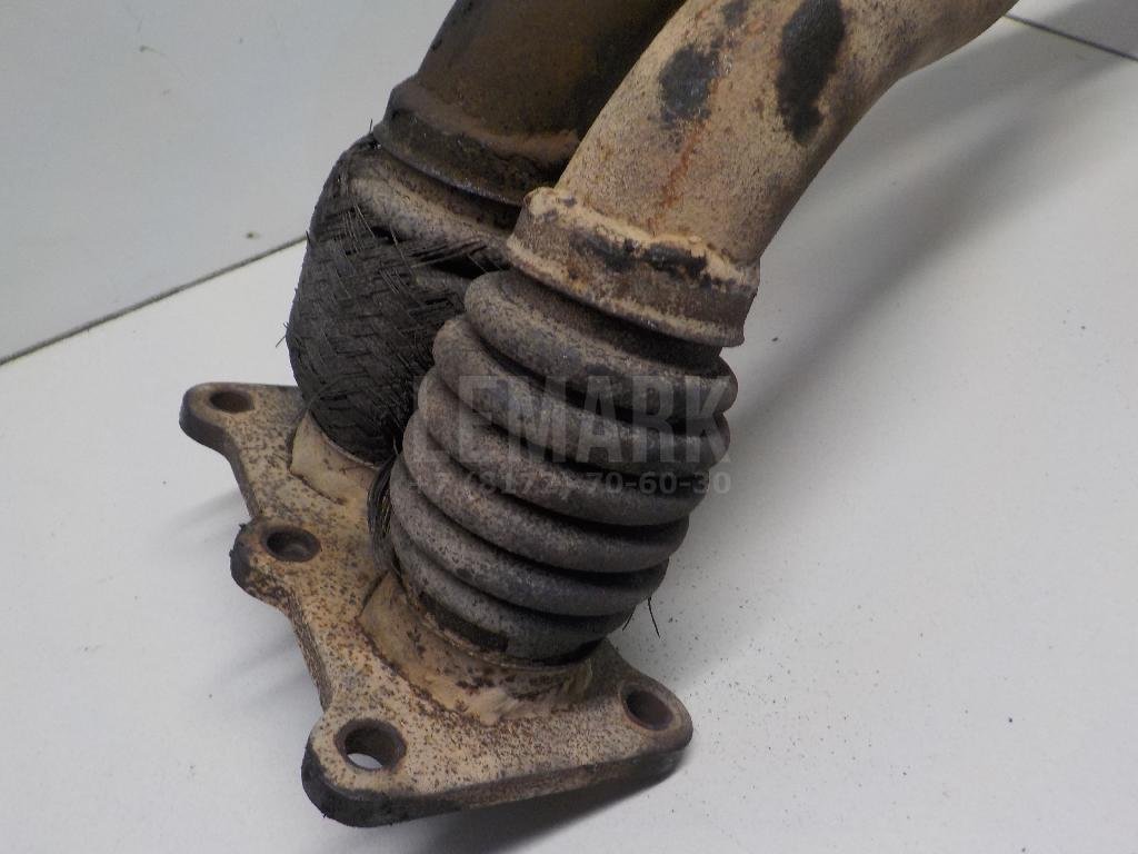 Приемная труба глушителя