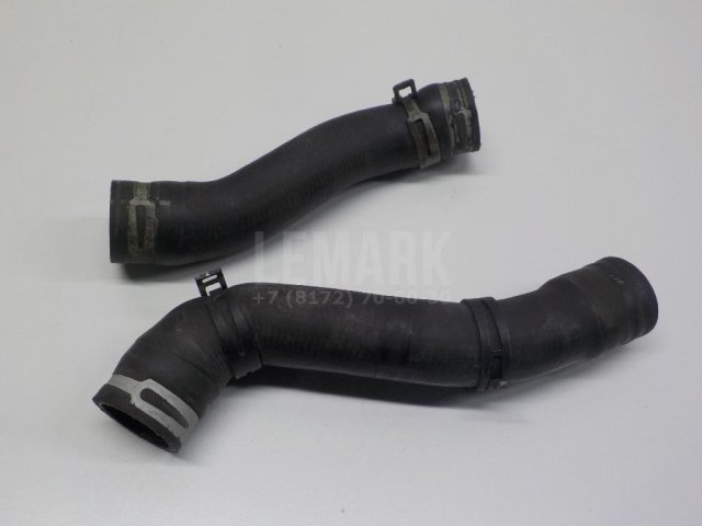 Патрубок радиатора