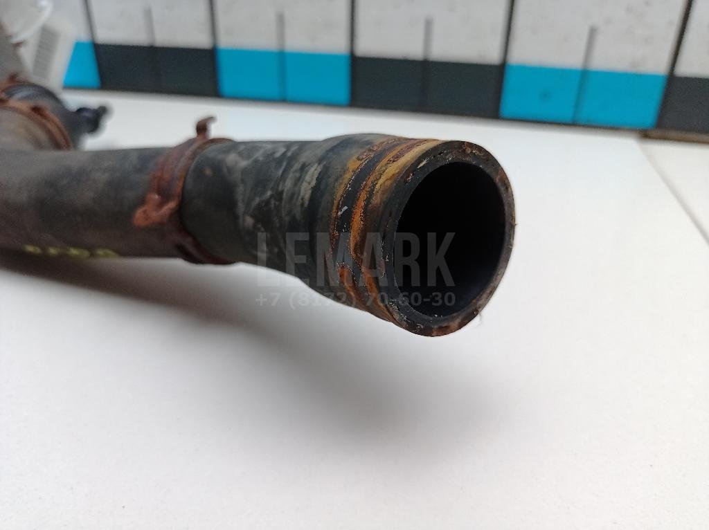 Патрубок радиатора