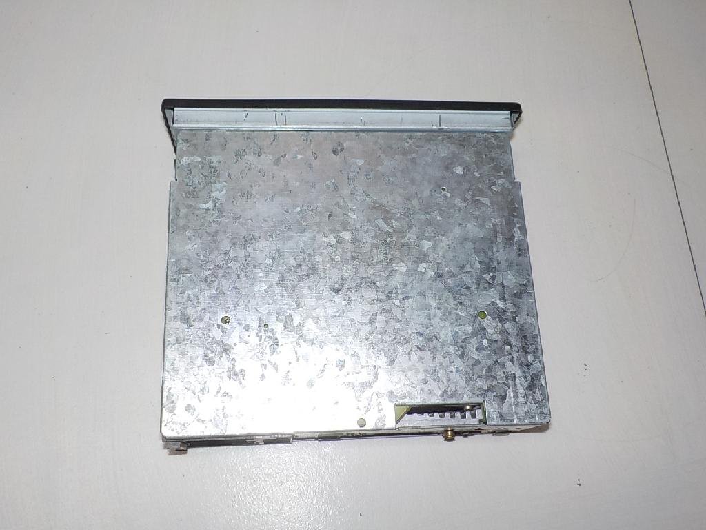 Проигрыватель CD/DVD для  Audi 80/90 [B3] 1986-1991