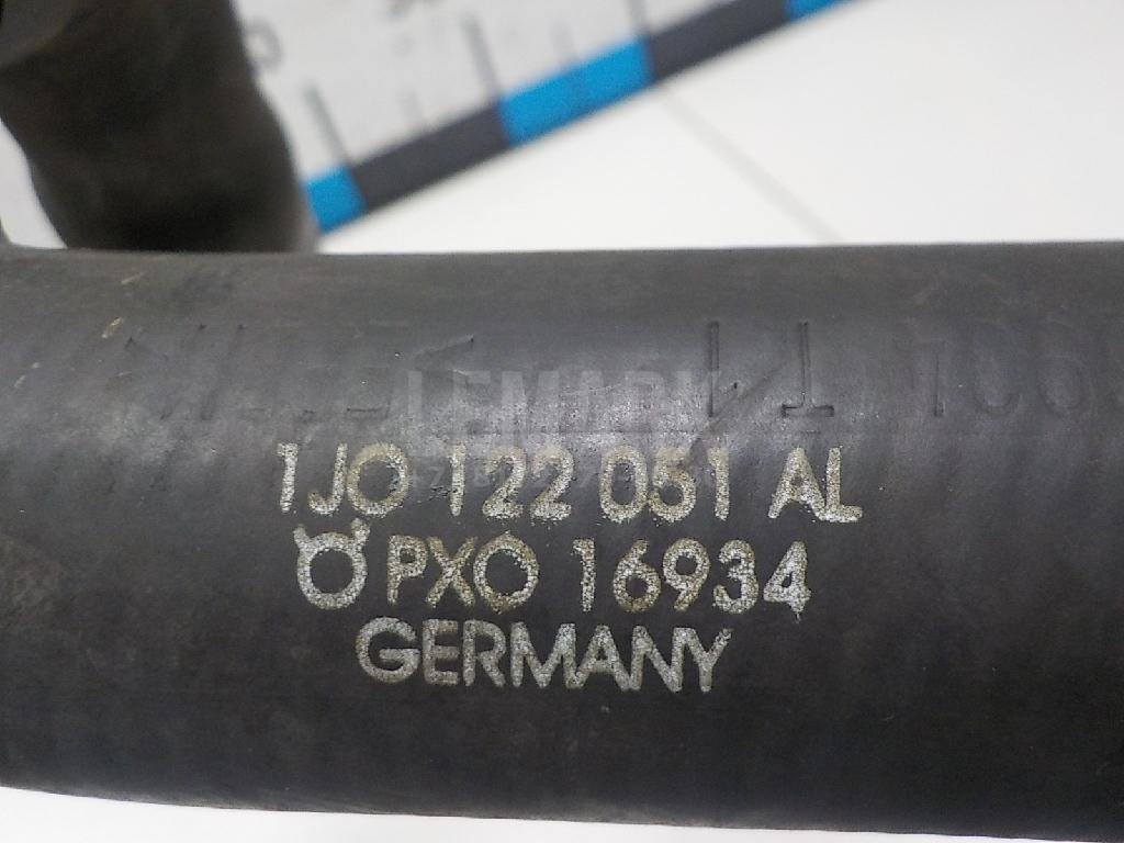 Патрубок радиатора