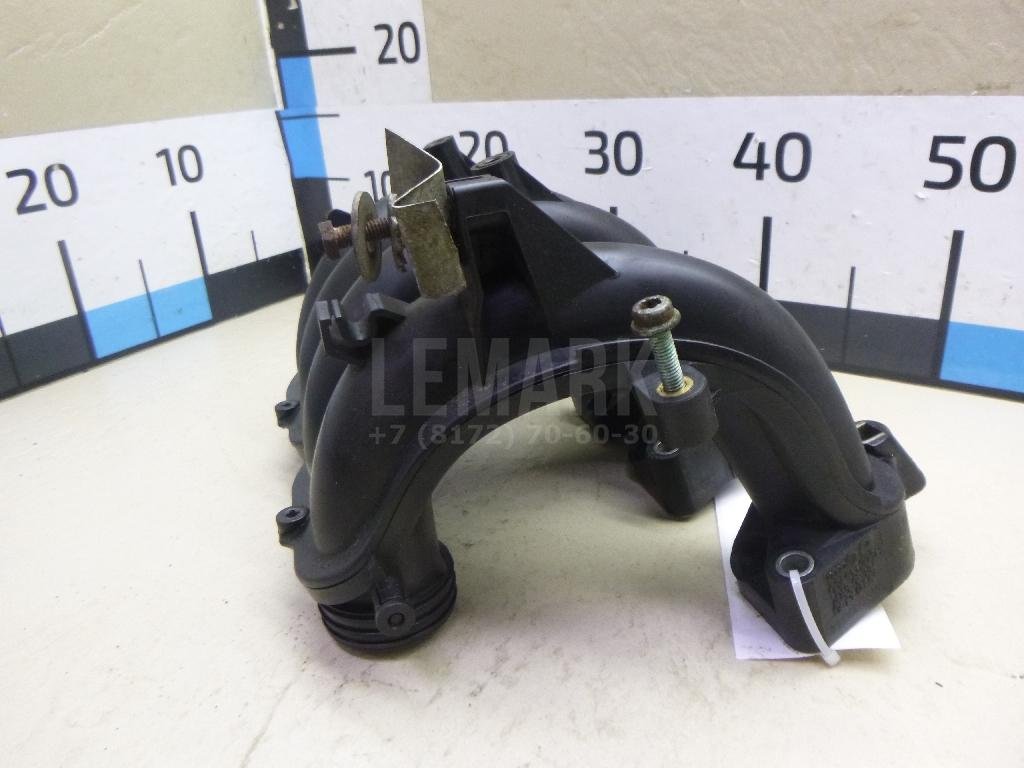 Коллектор впускной для  Audi A3 (8Y) 2020