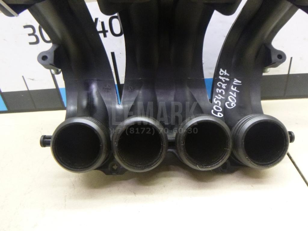 Коллектор впускной для  Audi A3 (8Y) 2020