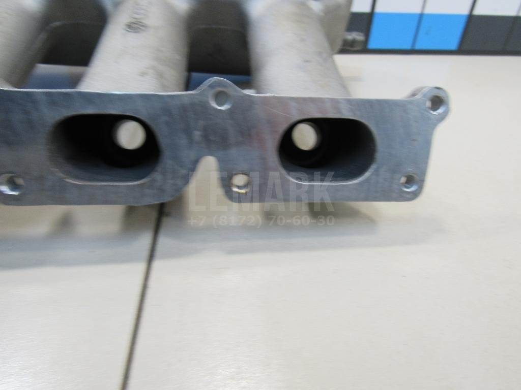 Коллектор впускной для  Audi A3 [8P1] 2003-2013