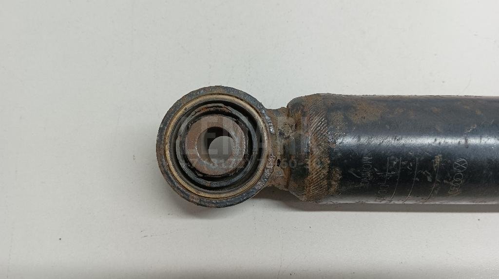 Амортизатор задний