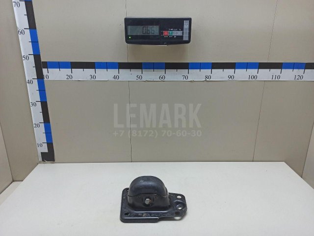 Кронштейн (п.з.к.)