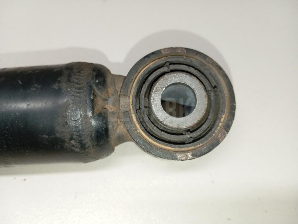 Амортизатор задний