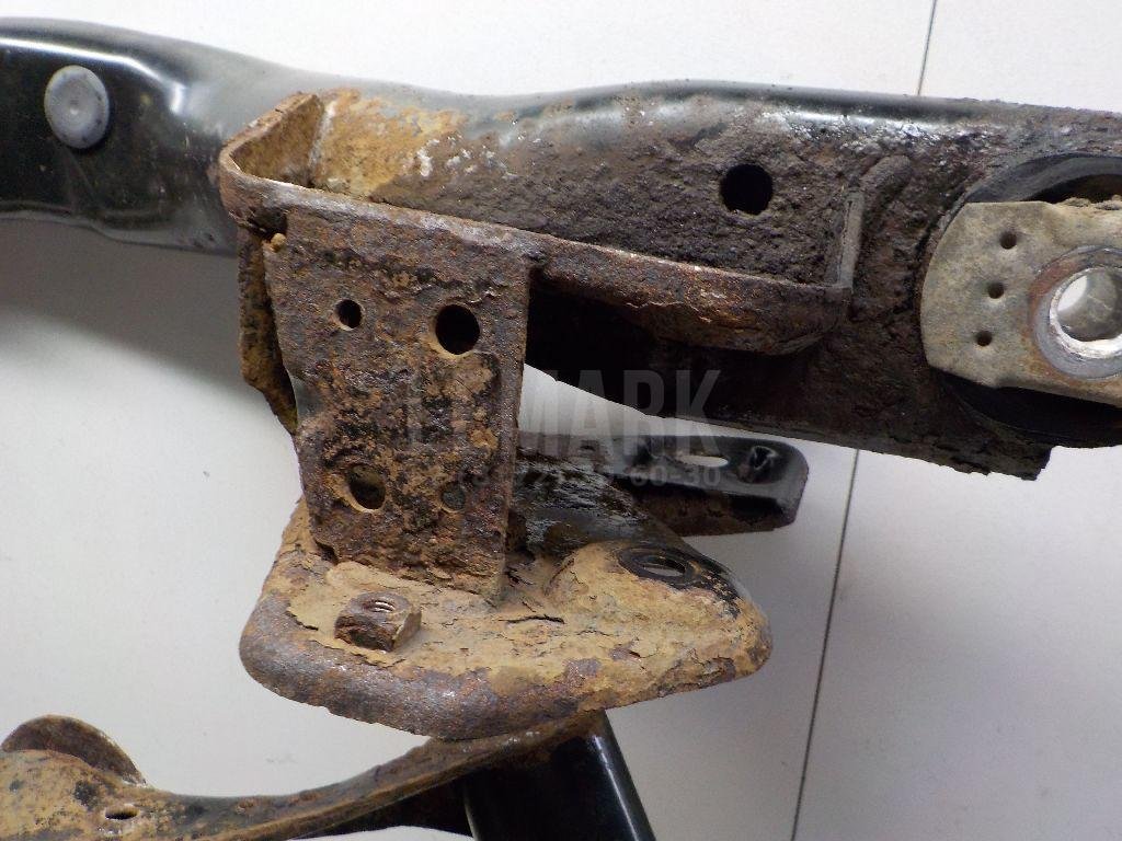 Балка задняя