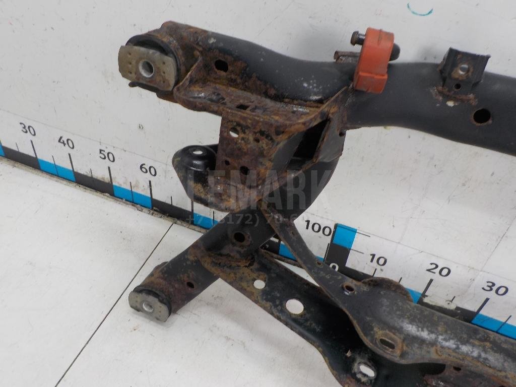 Балка задняя