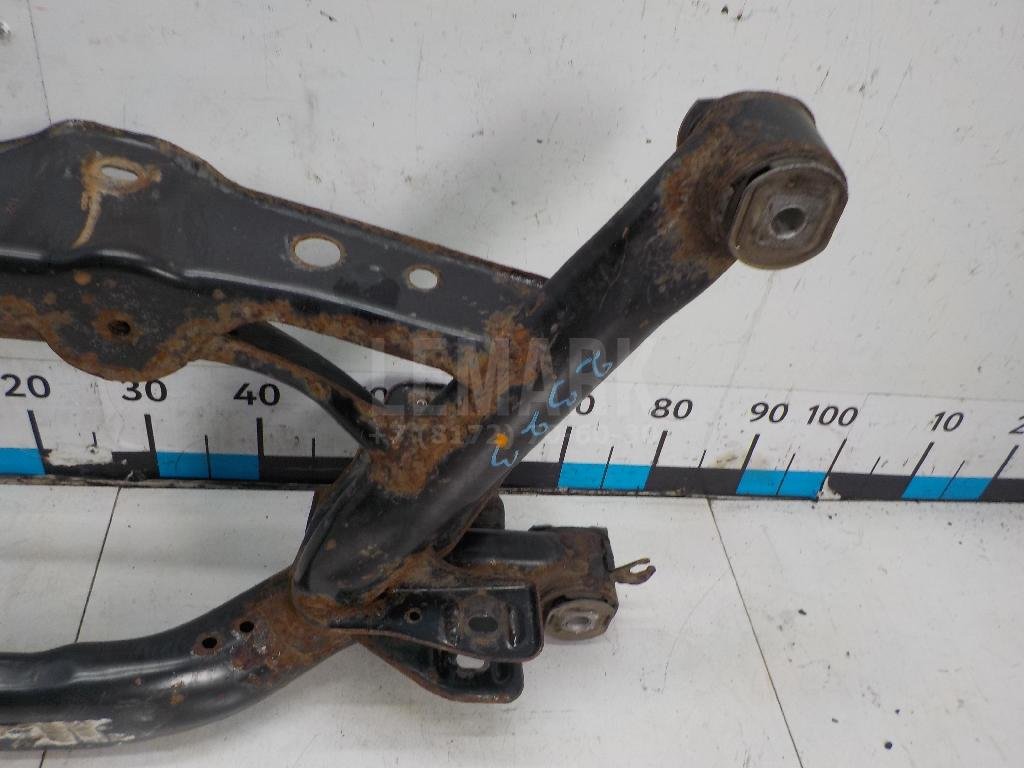 Балка задняя