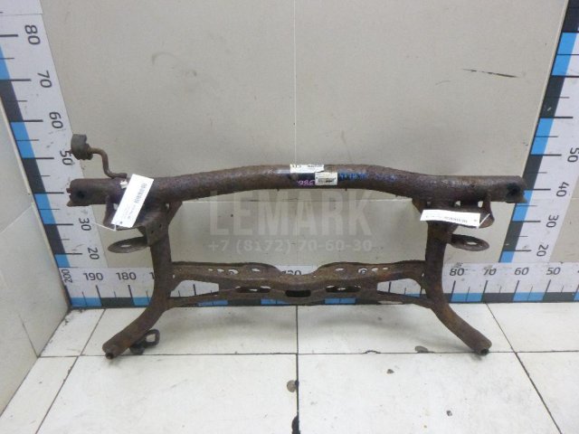 Балка задняя