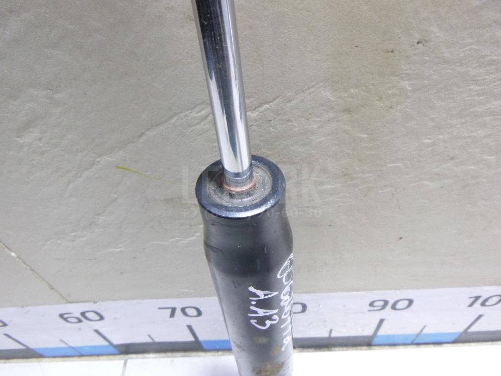 Амортизатор задний