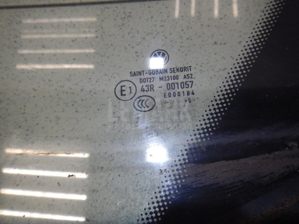 Стекло кузовное глухое левое