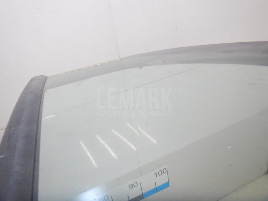 Стекло кузовное глухое левое