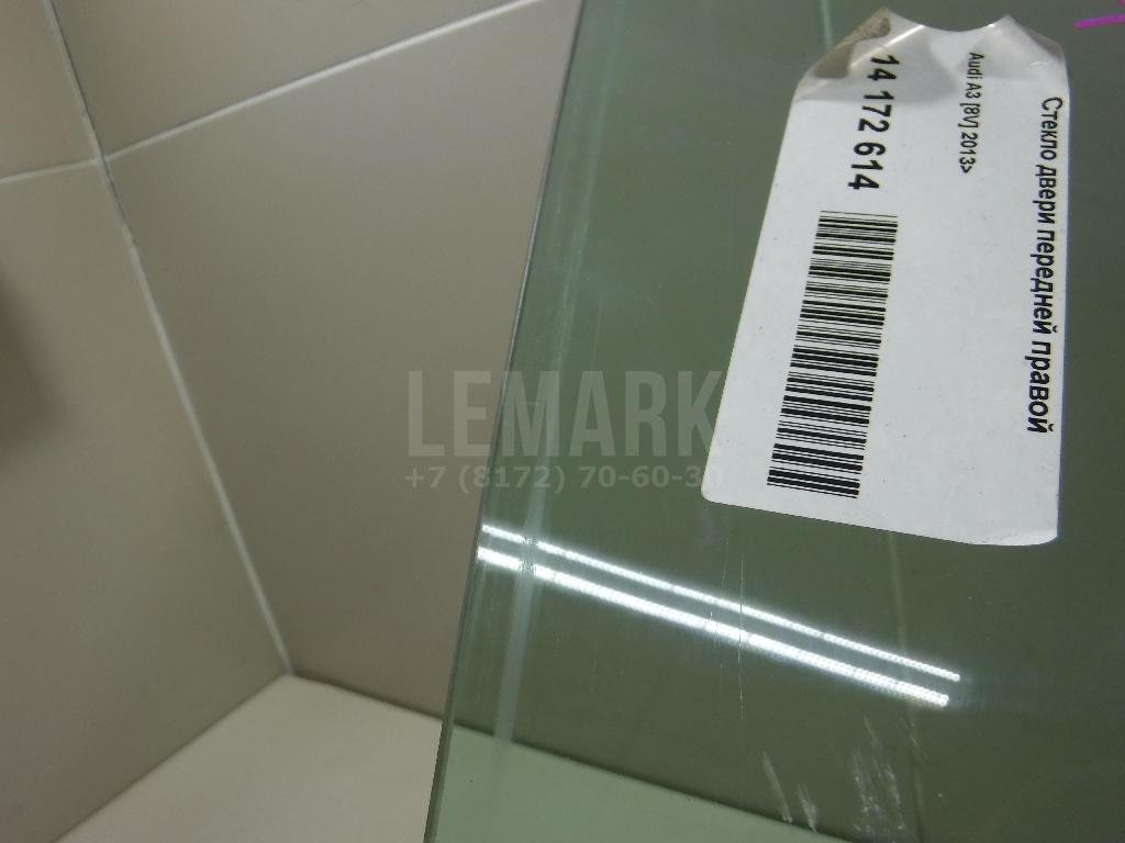 Стекло двери передней правой