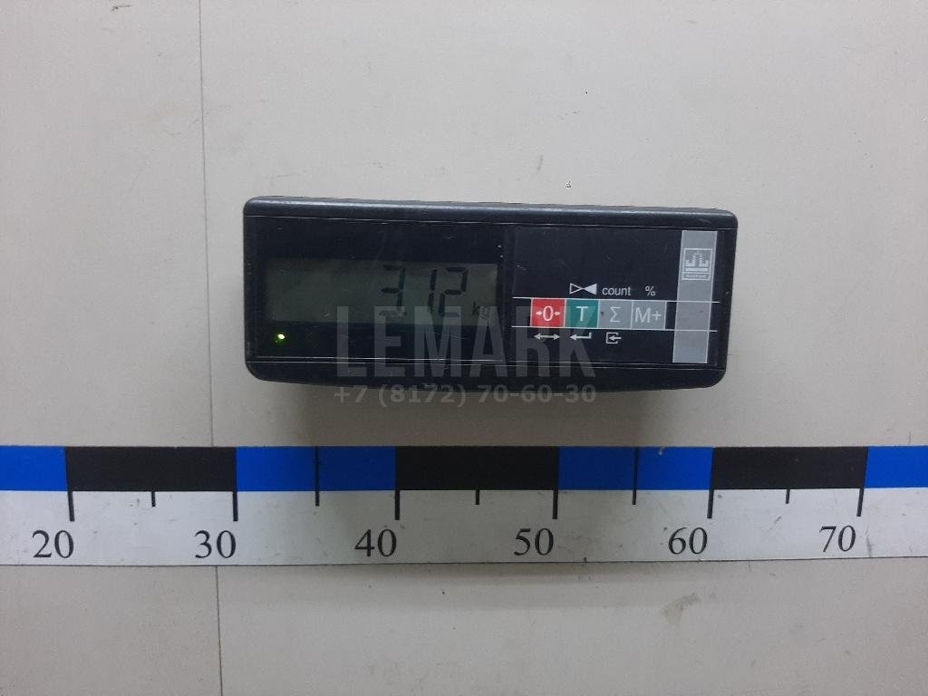 Стекло двери передней правой