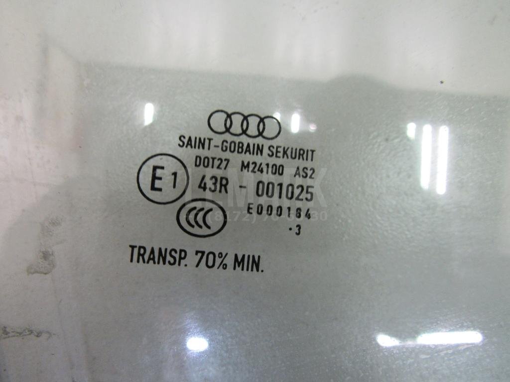 Стекло двери передней правой