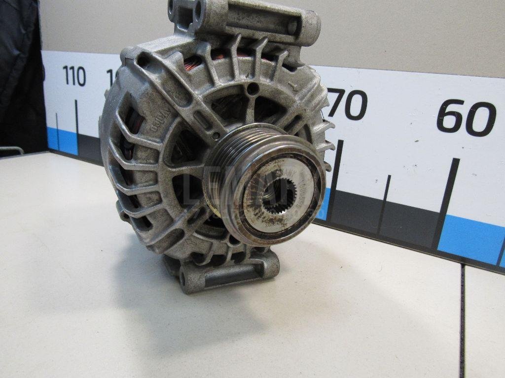 Генератор для  Audi A4 [B8] Allroad 2009-2015