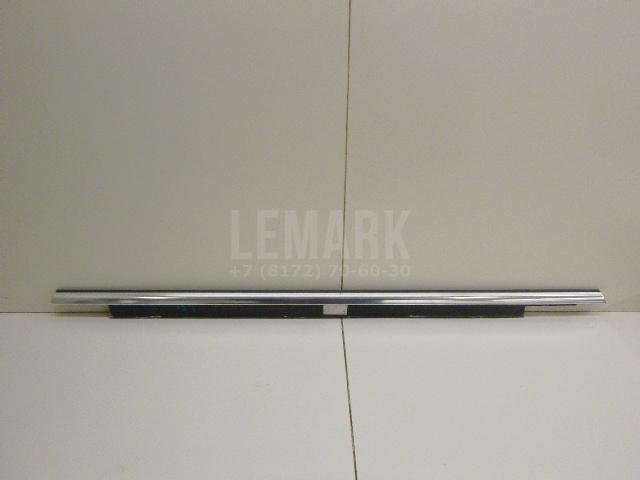 Накладка стекла заднего левого